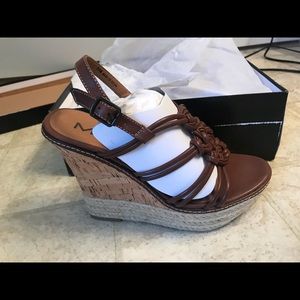 Mia wedge, brand new, never worn, size 7.5.